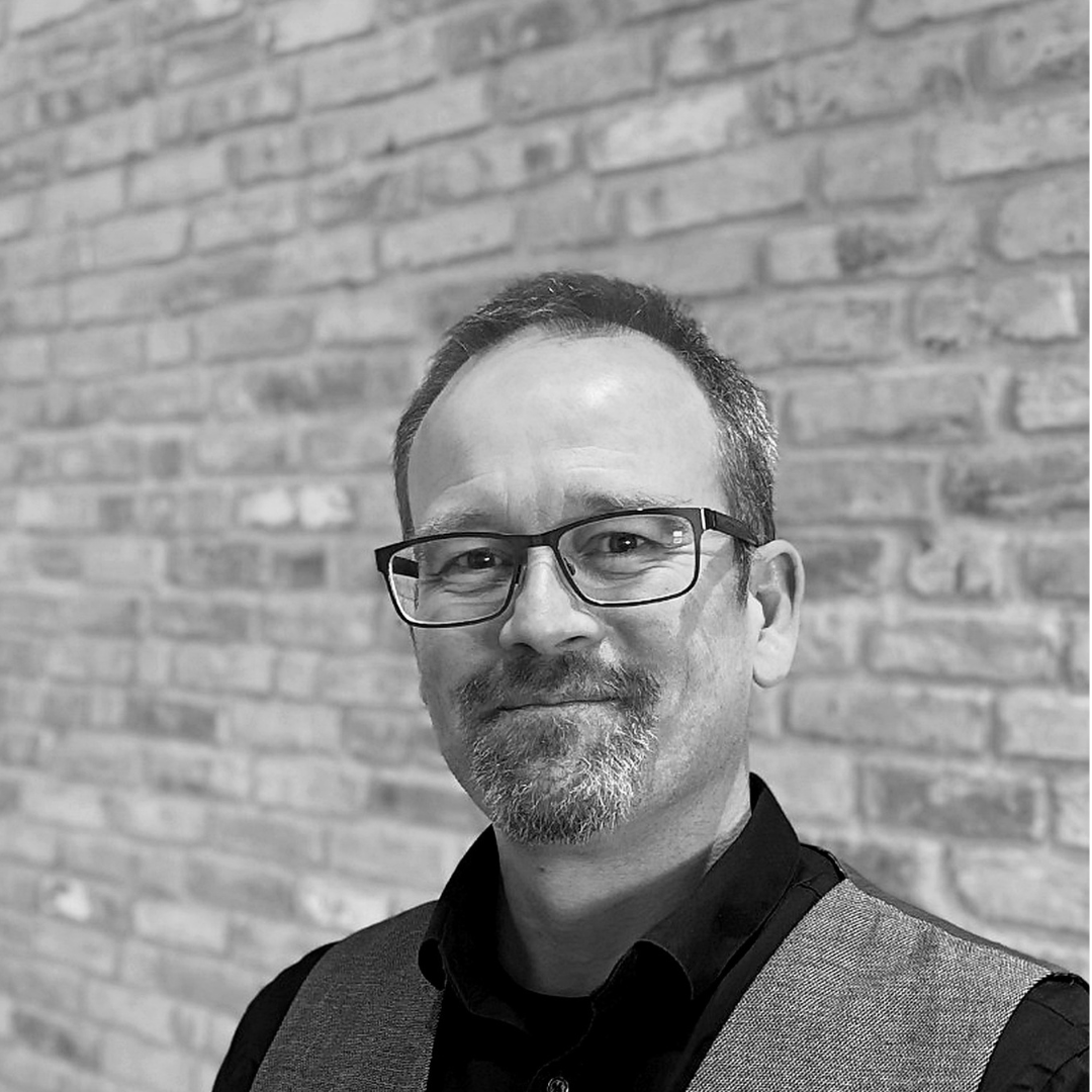 Dennis Herlev Marketing & Operations